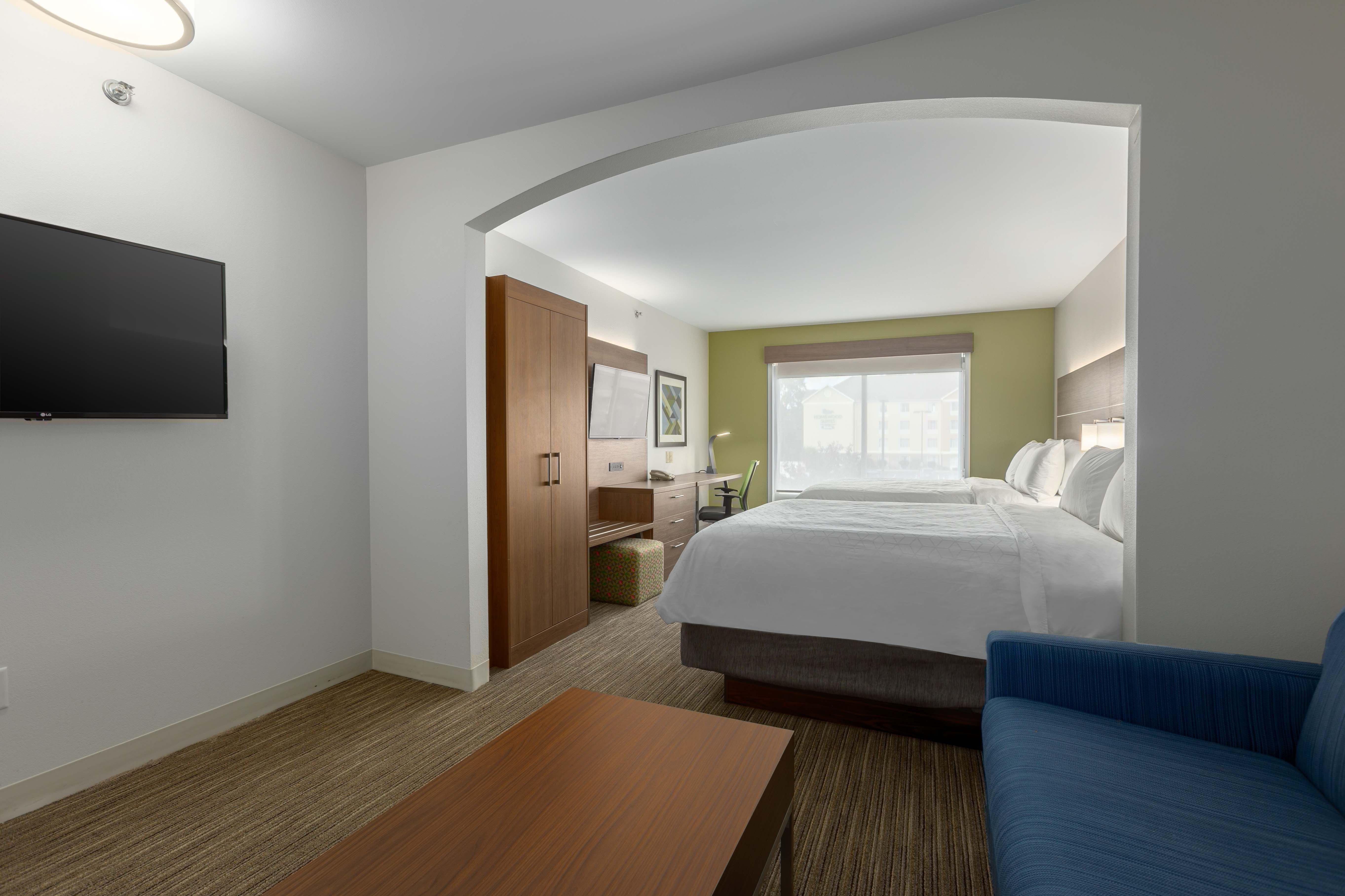 Holiday Inn Express Hotel & Suites Binghamton University-Vestal By Ihg Exterior photo